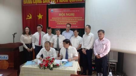 Hội nghị triển khai Quyết định số 176/QĐ-BXD của Bộ trưởng Bộ xây dựng và các quyết định về công tác cán bộ (Sáp nhập Phòng Thí nghiệm trọng điểm đường bộ III vào Phân Viện KHCN GTVT Phía Nam)